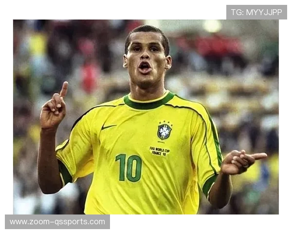 足球球星儿子萌态十足搞笑瞬间集锦高清版让你笑出声